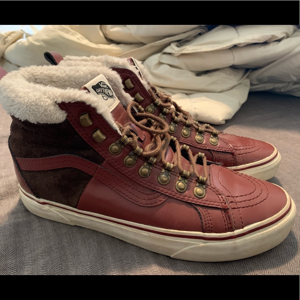 Winter Vans-Warn- Soles in good conditon
